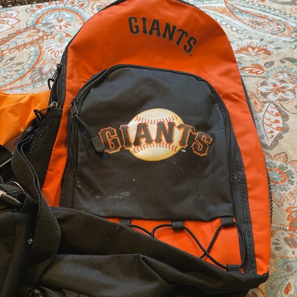 Three SF Giants bags - Picture 4 of 4